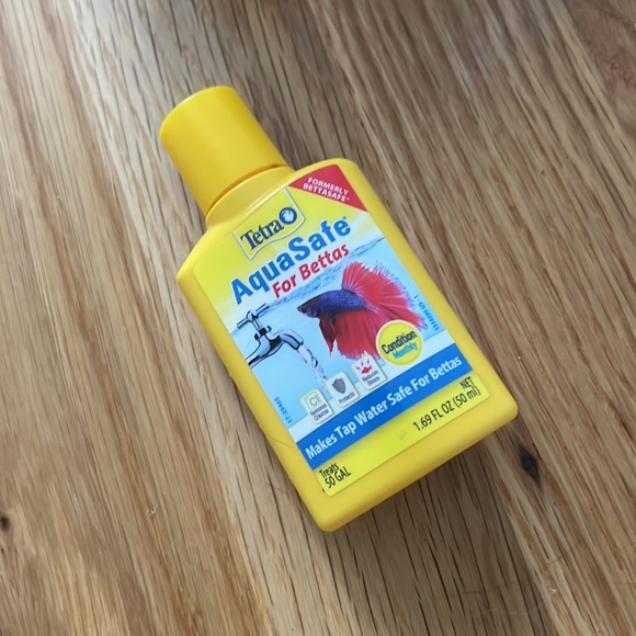 Just add water and fish kit without pink rocks pictured - Picture 4 of 4